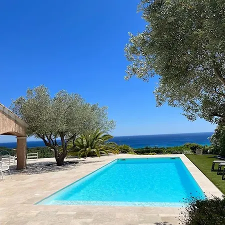 Vue Panoramique Villa *
